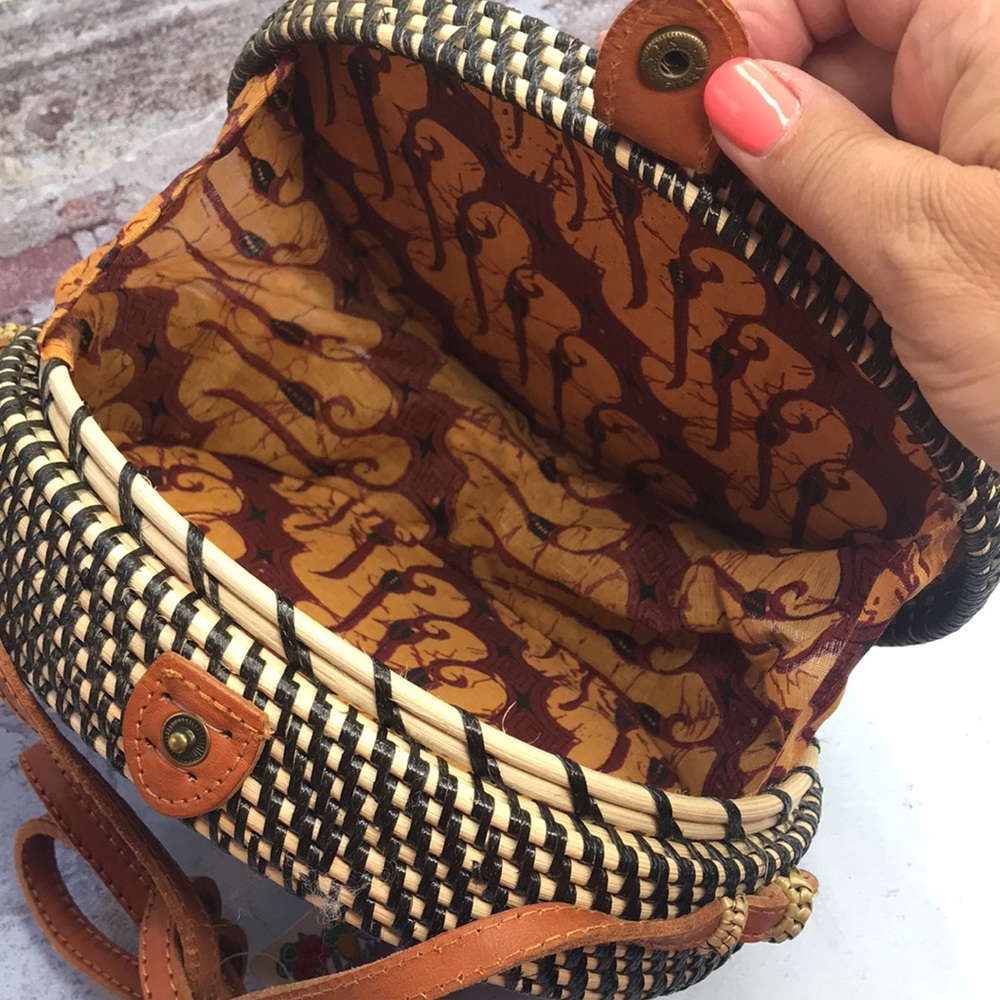 🆕Hawaiian Rattan Crossbody Cloth Lined Purse Bag Travel Vacation - Picture 5 of 10